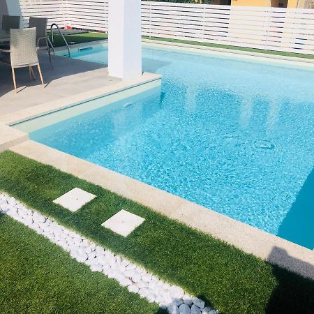 Villa Paradise 布多尼 外观 照片